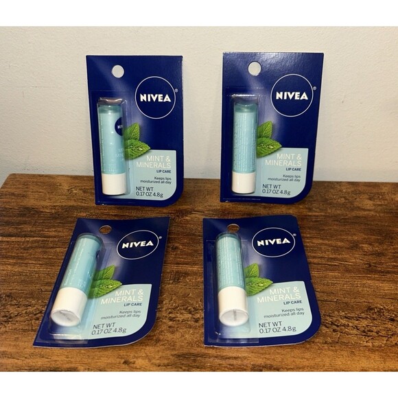 4 Packs, Nivea Mint & Mineral Refreshing Lip Care Shea & Peppermint Extract - Picture 1 of 7